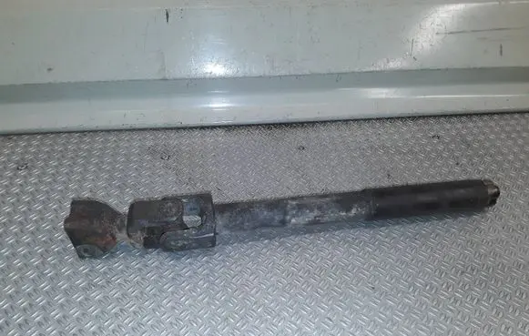 Hyundai i30 Steering column universal joint 