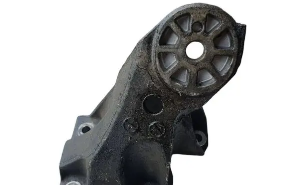 Audi Q7 4L Engine mounting bracket 7L6199308B