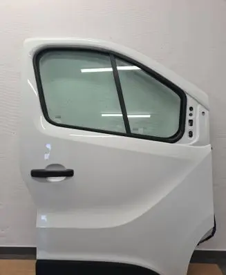 Renault Trafic III (X82) Front door 