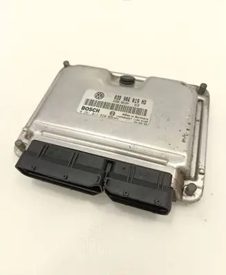 Volkswagen Polo Engine control unit/module 038906019ND 1039S06267 0281011820