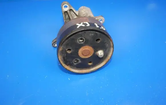 Jaguar XJ X351 Water pump 9X2Q8501AA
