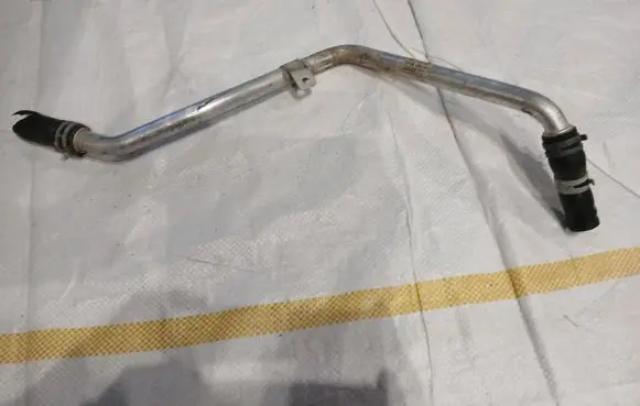 Porsche Cayenne (92A) Engine coolant pipe/hose 7P0819926C 21112014 AF03025391