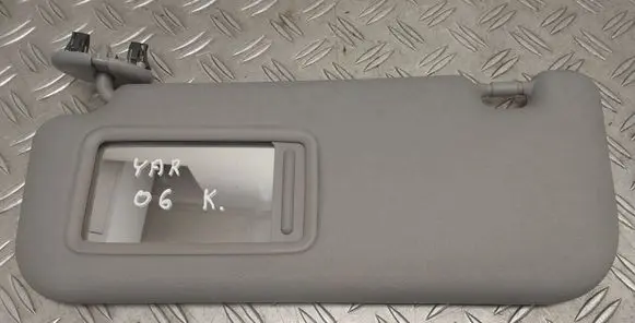 Toyota Yaris Sun visor