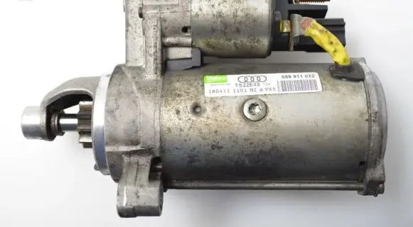 Audi A6 S6 C7 4G Starter motor 059911022