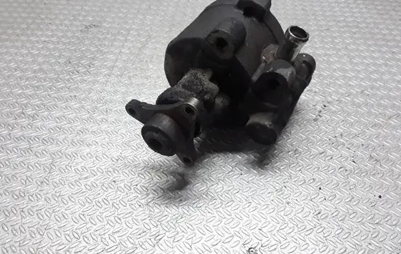 Power steering pump