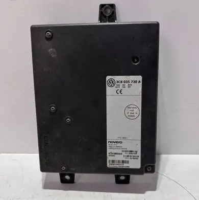 Volkswagen PASSAT B7 Bluetooth control unit module 3C8035730A