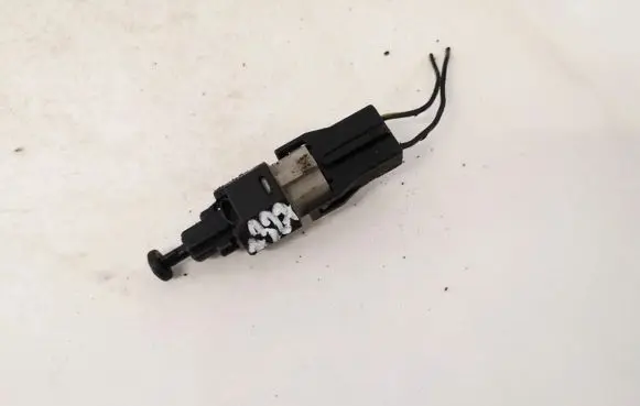 Toyota Hilux (AN120, AN130) Brake pedal sensor switch