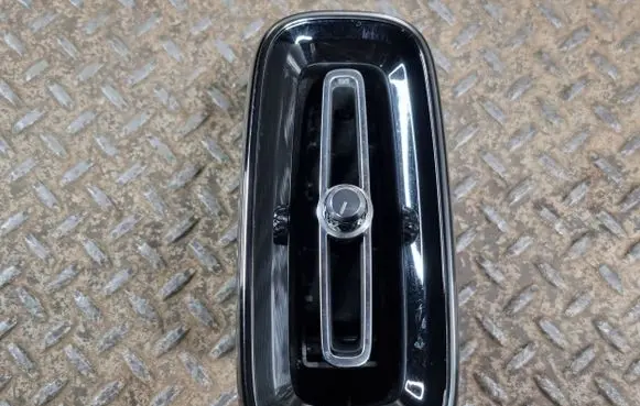 Volvo XC40 Dashboard side air vent grill/cover trim 31442626 31477270