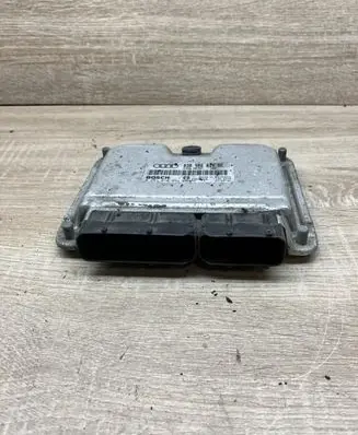 Audi A3 S3 8L Engine control unit/module 038906019GC 0281010892