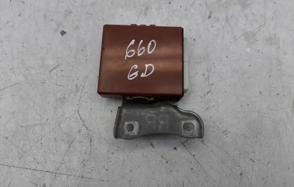 Lexus GS 300 350 430 450H Door control unit/module 8922430080 1233006590