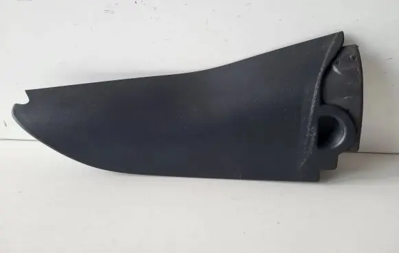 Seat Alhambra (Mk2) Front door glass trim molding 7N0837974A 7N087974A