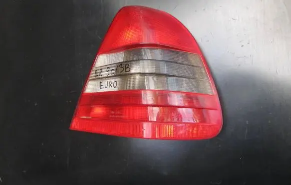Mercedes-Benz C W202 Rear/tail lights 2028201264 3301520514