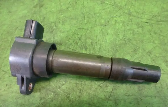 Smart ForFour I High voltage ignition coil MN195616
