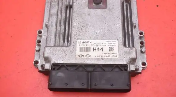 Hyundai i40 Engine control unit/module ECU 39140-2A540