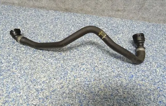 BMW 4 F32 F33 Engine coolant pipe/hose 8514058