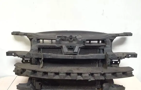 Volkswagen Touran I Radiator support slam panel 1T0805588