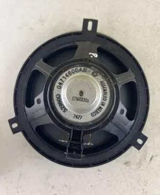 Dodge Nitro Rear door speaker 04714600AB 52960D