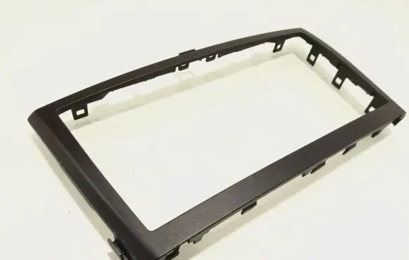 Toyota Avensis T270 Radio/GPS head unit trim 0519005210