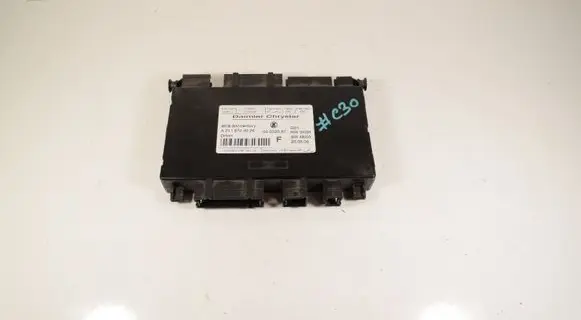 Mercedes-Benz E W211 Seat control module 2118704926