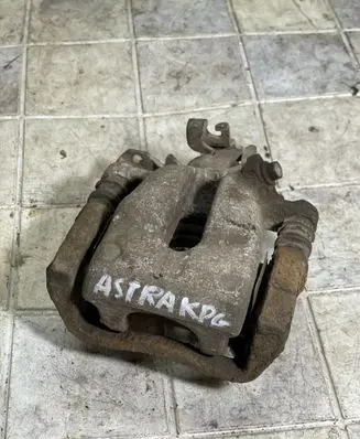 Rear brake caliper