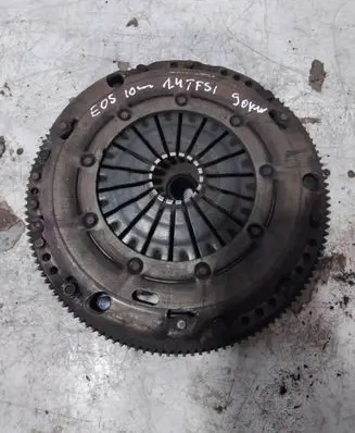 Volkswagen Golf VI Clutch set kit 030141025
