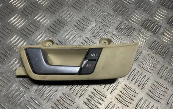 Audi A4 S4 B7 8E 8H Front door interior handle 8E1837019