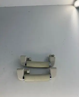 Jaguar XJ X351 A set of handles for the ceiling