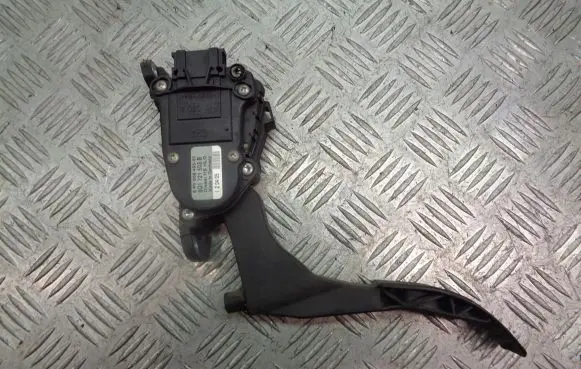 Skoda Octavia Mk1 (1U) Accelerator throttle pedal