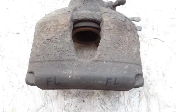 Renault Laguna II Front brake caliper