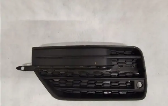 Front bumper lower grill