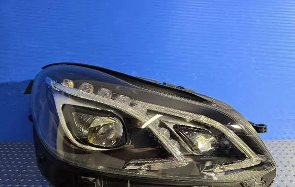 Headlight/headlamp