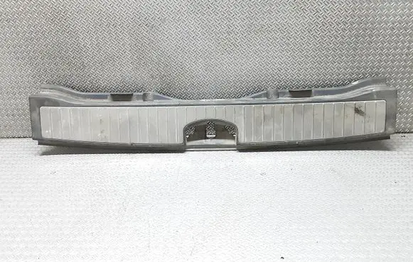 Opel Signum Trunk/boot sill cover protection 13101117