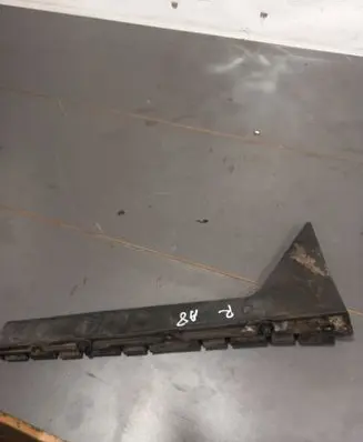 Audi A8 S8 D3 4E Rear bumper mounting bracket 4E0807572A