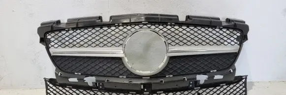 Mercedes-Benz SLK R172 Front bumper upper radiator grill A1728880160