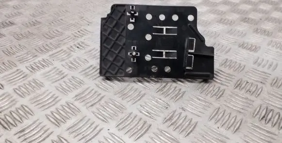 Audi A1 Other engine bay part 6R0906507F