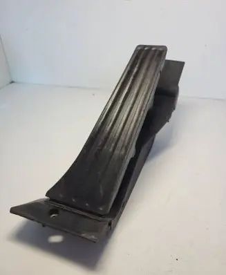 BMW 1 E81 E87 Accelerator throttle pedal 35426766931