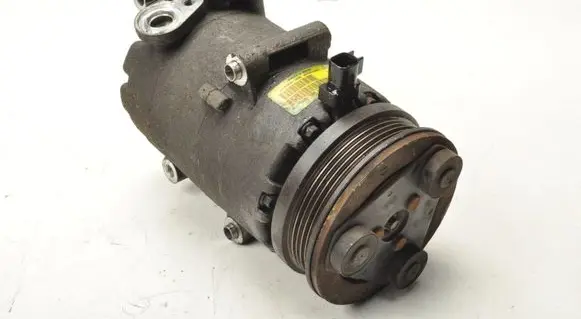 Ford Focus C-MAX Air conditioning (A/C) compressor (pump) 3M5H19D629PH