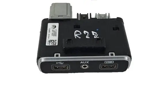Fiat 500X USB socket connector 07356755450