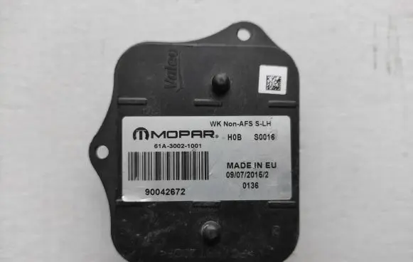 Jeep Grand Cherokee Headlight ballast module Xenon 61A30021001 90042672