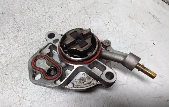 Peugeot 607 Vacuum pump 72266601H 01T01503155