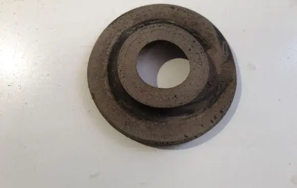 Skoda Yeti (5L) Front coil spring rubber mount 1k0512149b