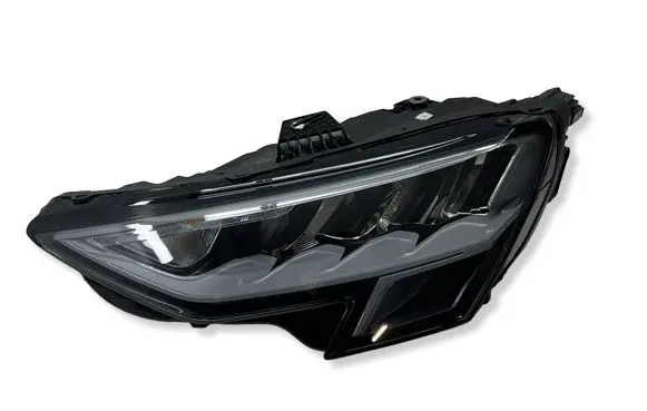 Audi A3 8Y Headlight/headlamp 8Y0941011D