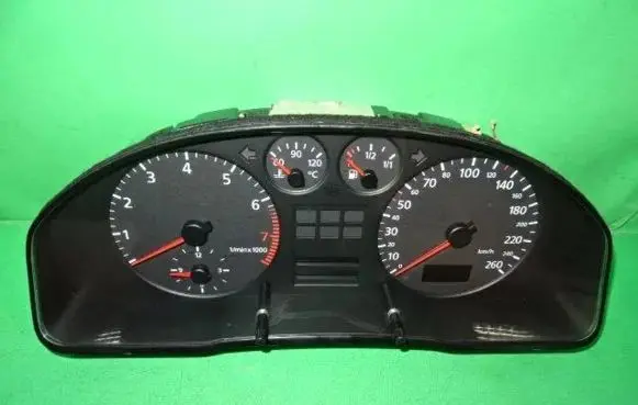 Audi A4 S4 B5 8D Speedometer (instrument cluster) 8D0919861C