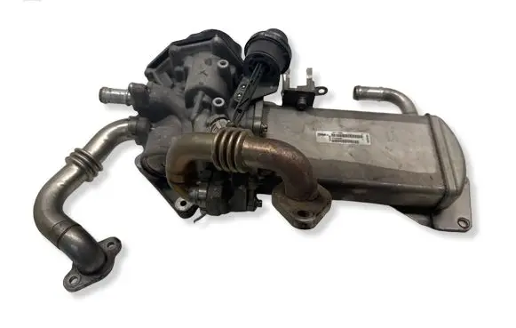 Audi A6 C7 EGR valve cooler V29009967