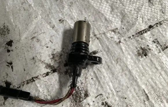 Toyota Land Cruiser (HDJ90) Crankshaft speed sensor 