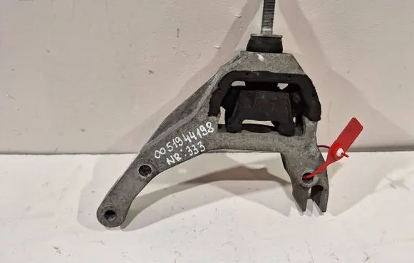 Fiat Panda III Gearbox mounting bracket 0051944198