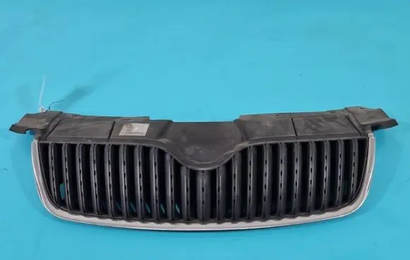 Skoda Roomster (5J) Front bumper upper radiator grill 5J0853668A IMPRK1388400
