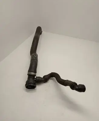 BMW 7 G11 G12 Engine coolant pipe/hose 8572905