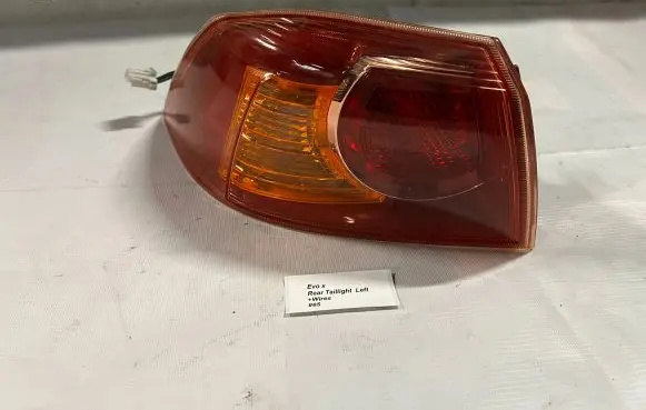 Mitsubishi Lancer Evolution Rear/tail lights