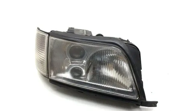 Audi A6 S6 C4 4A Headlight/headlamp 084411118R